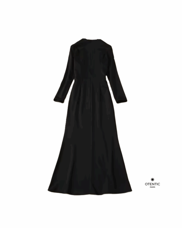 Robe longue élégante à paillettes argentées dos