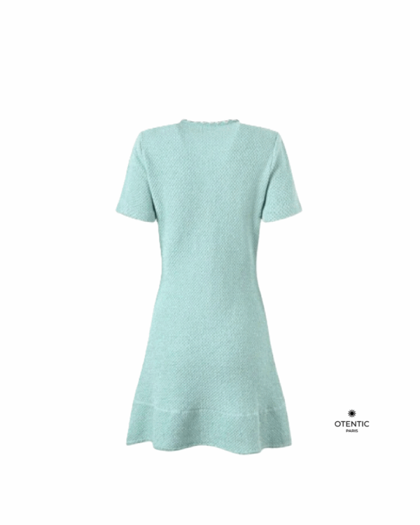 Robe courte en tweed vert d’eau avec poches et finitions bijou dos
